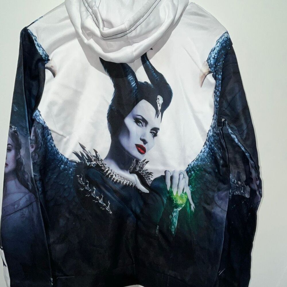 Maleficent Mistress of Evil 3D Fleece Long Sleeve Pullover Hoodie Size Small NWT